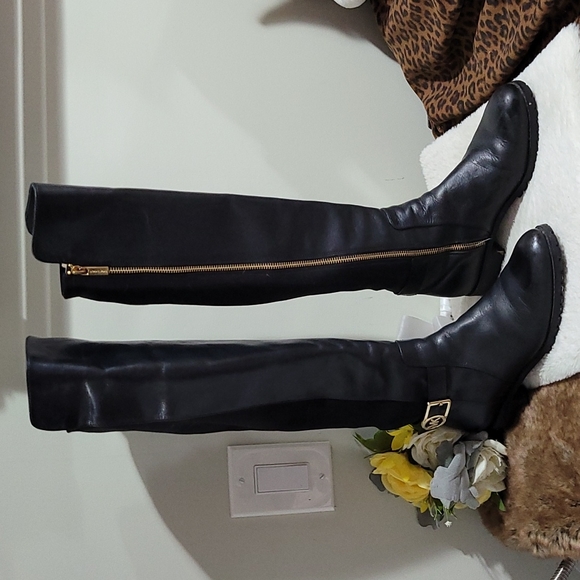 Michael Kors leather boots size 7 - Picture 3 of 8